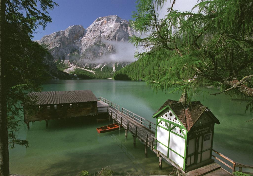 Hotel Cavallino Bianco - Weisses Roessl سان كانديدو المظهر الخارجي الصورة